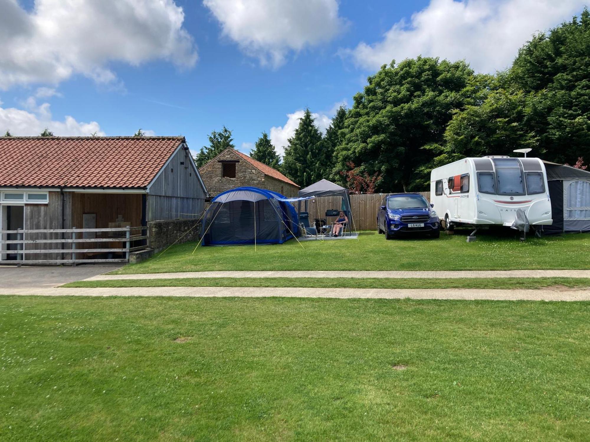 Bank Top Camping-North York Moors With Pitches For Caravans, Camper Vans And Tents Hotell Pickering Eksteriør bilde